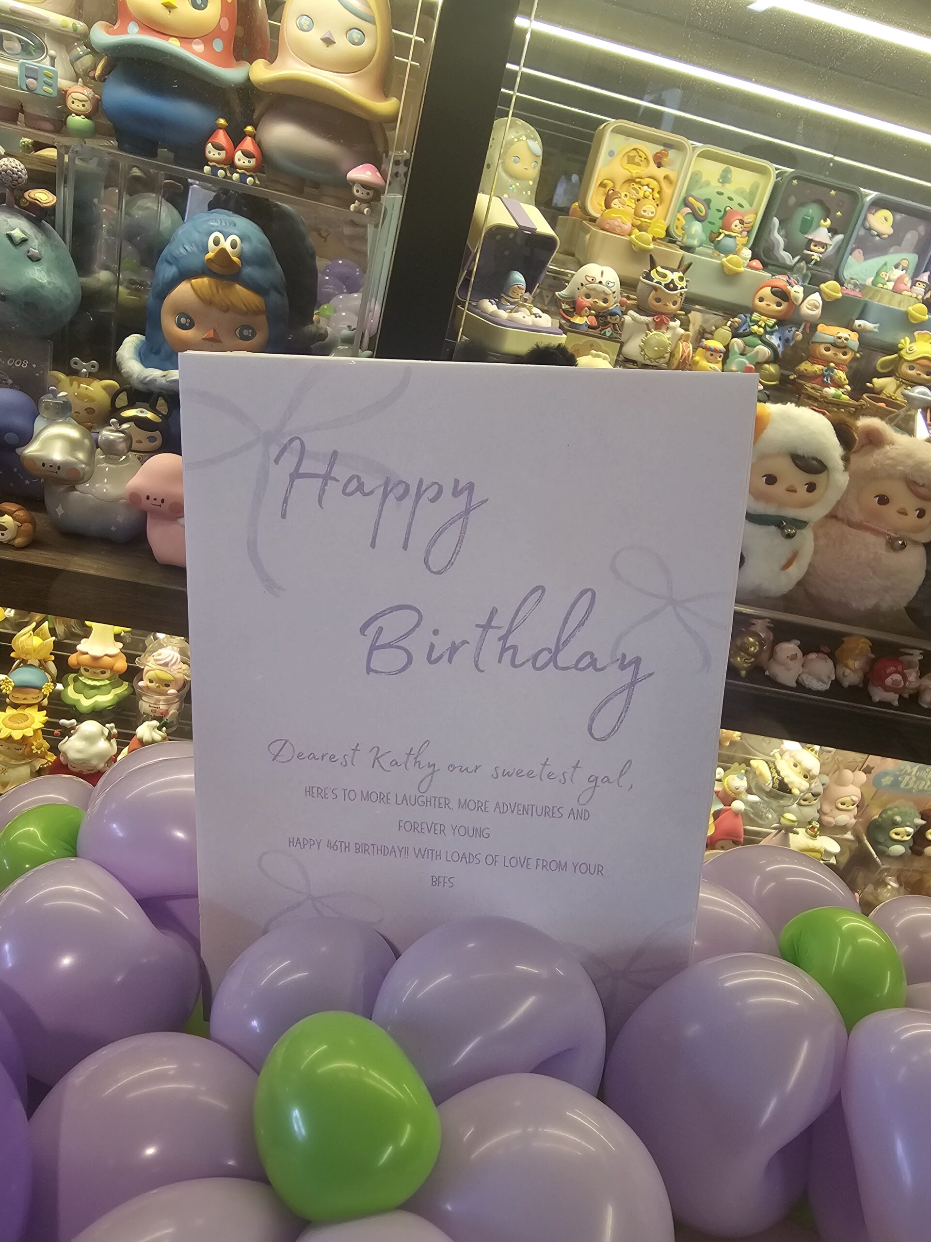 Happy birthday card paired with purple balloon flower bouquet Singapore