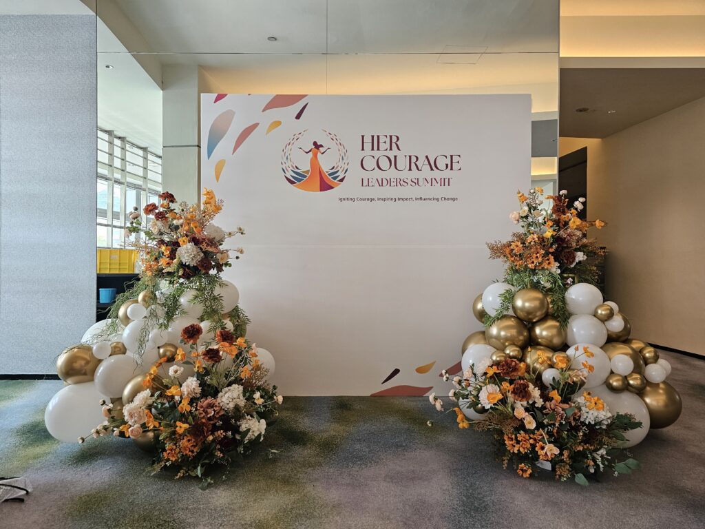 Her Courage Summit Balloon Decoration Singapore Event Her Courage Summit Balloon Decoration Singapore Event